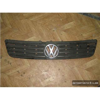 Запчасти На Volkswagen (VW) Passat B5: Решетка Радиатора