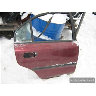 Запчасти На Mitsubishi Carisma: Дверь Задняя Правая